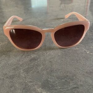 Tory Burch sunglasses soft pink